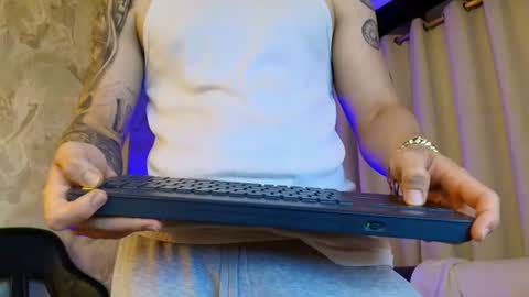 Ronny Colton online show from June 12, 10:13 am