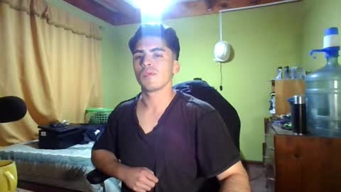 rpaulo25 online show from May 19, 4:51 am