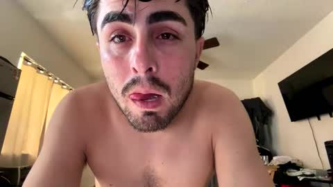 rubenzaragosa09 online show from May 15, 11:13 pm