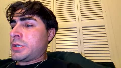 rubenzaragosa09 online show from May 4, 3:30 am