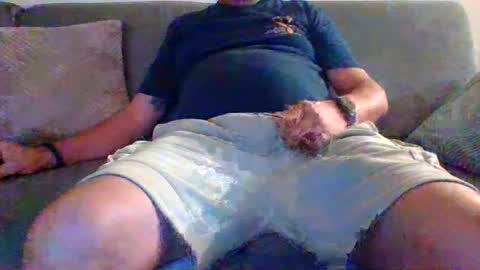 runner_1978 online show from July 26, 8:39 pm
