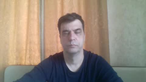 rusqadisx online show from May 4, 7:10 am