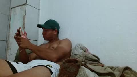 Ryan Leon online show from July 24, 12:08 am