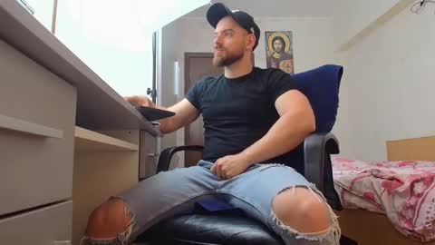 Ryanstone  online show from May 11, 3:19 am