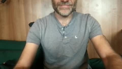 saint009 online show from May 9, 11:22 am