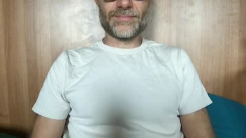 saint009 online show from July 10, 1:03 pm