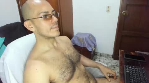 saintedy01 online show from May 8, 1:00 pm