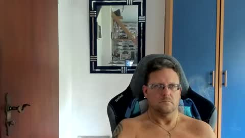 salichris online show from July 16, 12:45 pm