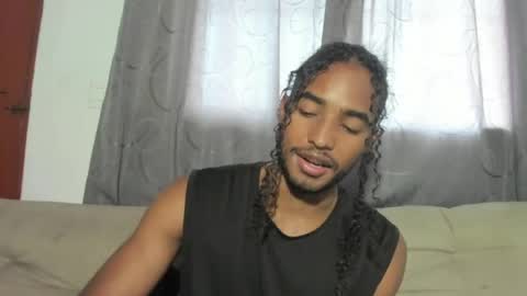 salvatore_amator online show from May 14, 1:42 pm