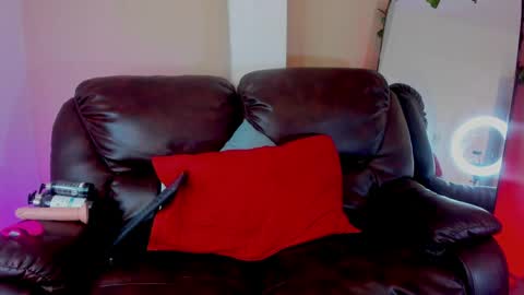  Salvatore online show from May 19, 11:00 pm