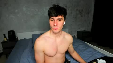 BACK IN 2 WEEKS online show from May 20, 9:43 pm