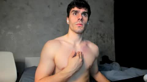 BACK IN 2 WEEKS online show from May 16, 8:51 pm