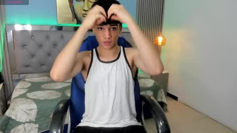 Sam online show from June 8, 1:01 pm