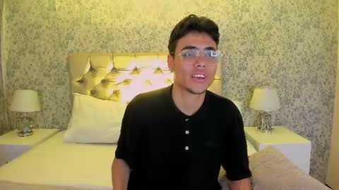 Samfrrost online show from July 15, 9:32 pm