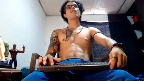 sammy model independiente online show from July 7, 12:53 pm