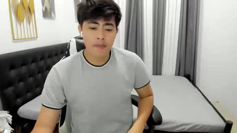 Sam online show from May 29, 4:28 pm