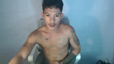 sangre_adamusxxx online show from April 28, 2:27 am