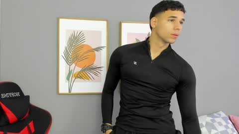 Maximo Santana online show from May 25, 12:44 pm