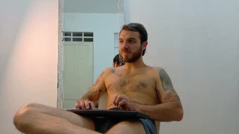 santhiago_jonnes_ online show from July 8, 8:13 pm