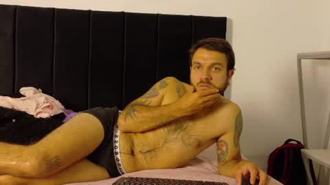 santhiago_jonnes_ online show from July 16, 10:28 pm