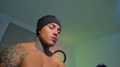 Santi Ferrer online show from June 18, 6:46 pm