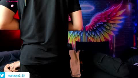 santiago_22cm online show from July 11, 3:03 pm
