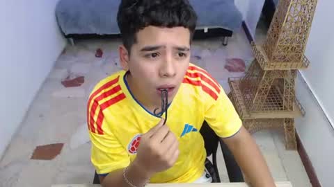Santiago online show from July 4, 3:42 am