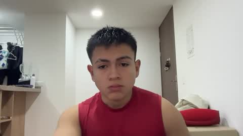 santiagomg_ online show from July 23, 10:51 pm