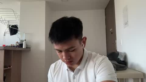 santiagomg_ online show from July 14, 6:58 pm