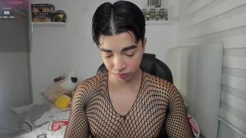 Mr. Santiago online show from May 3, 1:25 pm