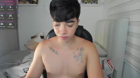 Mr. Santiago online show from May 15, 2:03 pm