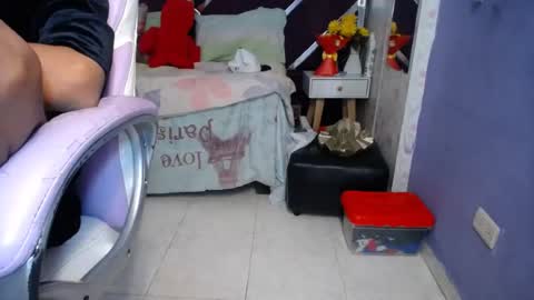 santy online show from July 9, 1:04 pm
