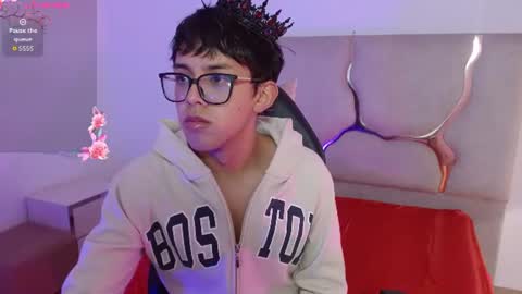 sasan_tay online show from July 28, 11:39 am