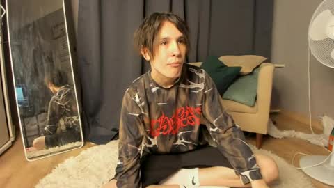 Raives online show from May 26, 10:06 pm