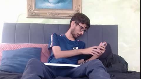 sasuke_bigcock online show from June 7, 8:49 pm