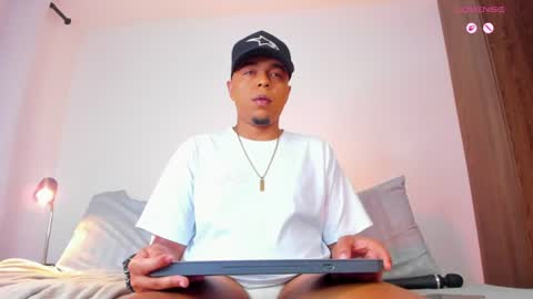     online show from August 2, 10:30 pm