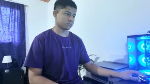 satoru2004 online show from July 12, 2:52 pm