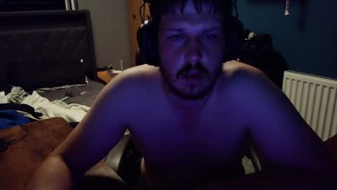 ShaneBX69 online show from July 7, 10:46 pm
