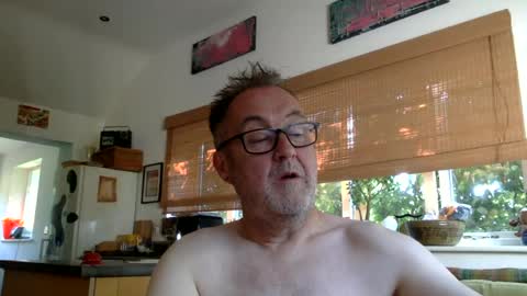 scbiggersballs online show from July 9, 8:18 am