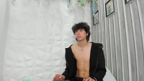 sckrapper online show from May 19, 12:33 pm