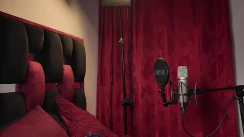 Alejandro help me to reach 200 thumps up online show from May 22, 5:34 am