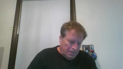 scottpbi52 online show from April 29, 11:55 pm