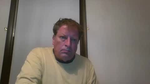 scottpbi52 online show from May 7, 2:11 am