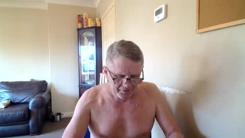 James online show from July 15, 5:08 pm