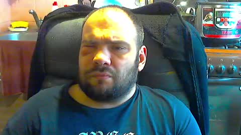 scuban87 online show from April 25, 3:53 pm