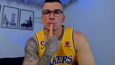 Sean Carrera online show from May 17, 4:14 pm
