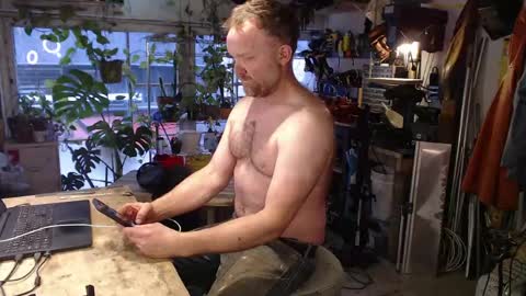 Seattlemanwhore online show from May 17, 2:13 pm