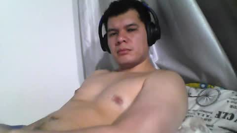 seb5759 online show from April 29, 6:40 am