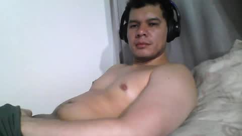 seb5759 online show from May 5, 4:03 am