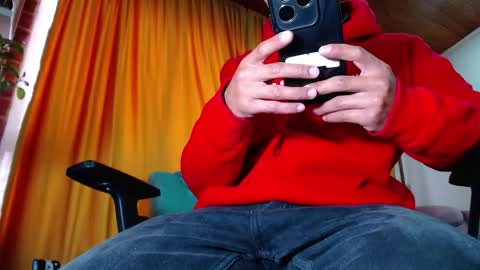 Sebastian online show from April 25, 1:41 pm